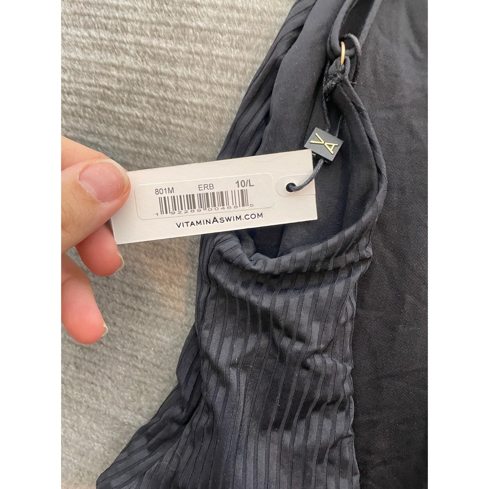 Vitamin A One Piece Swim Suit Women 10 Black Ribbed V Neck Backless Minimalist - Picture 7 of 10